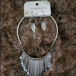 necklace and earring set